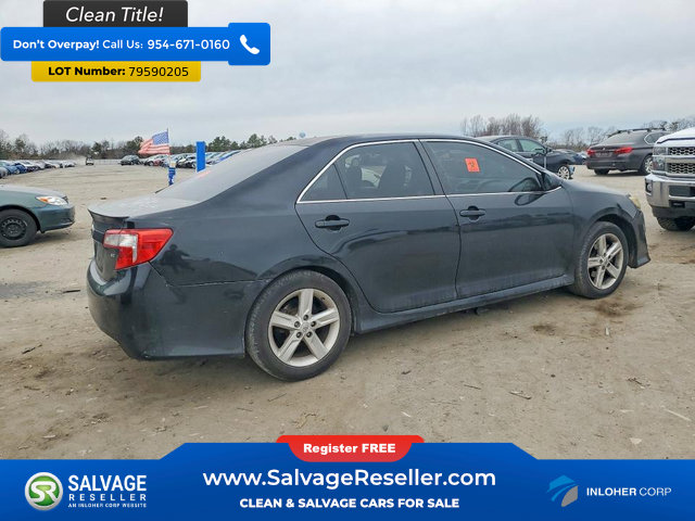 Used 2012 Toyota Camry SE image 4
