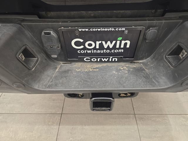 Used 2022 Ford F350 Platinum w/ FX4 Off-Road Package image 20