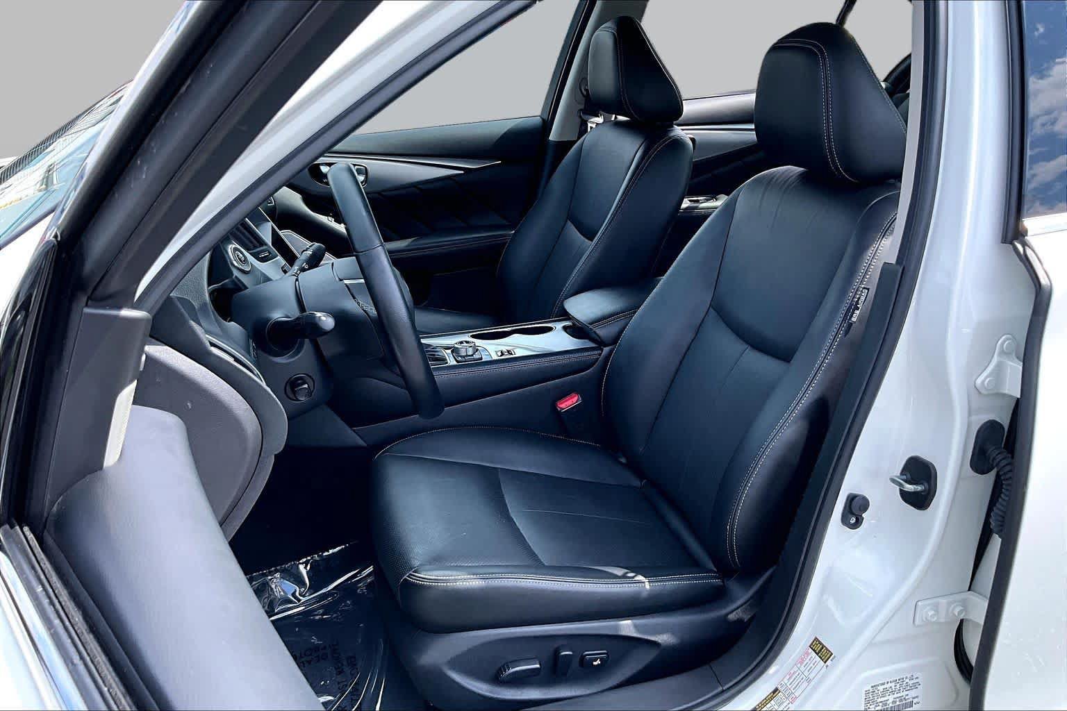 Used 2024 INFINITI Q50 Luxe w/ Cargo Package AWD/4WD image 8