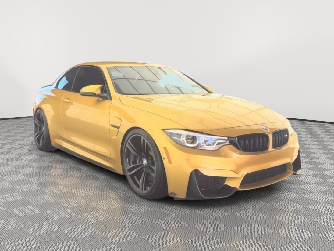Used 2020 BMW M4 Convertible w/ Competition Package RWD image 15