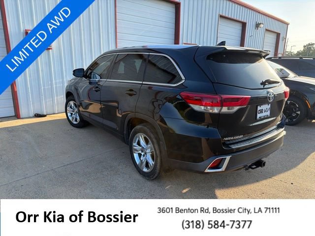 Used 2019 Toyota Highlander Limited w/ Protection Package #3 AWD/4WD image 5