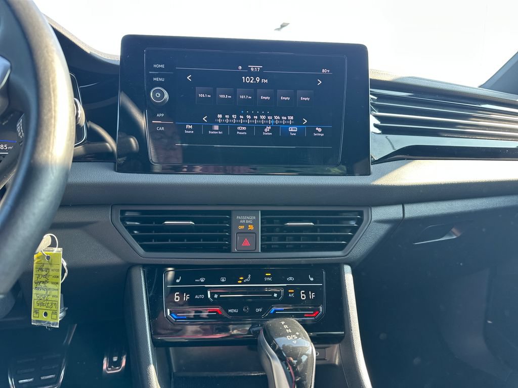 Used 2025 Volkswagen Jetta Sport FWD image 13