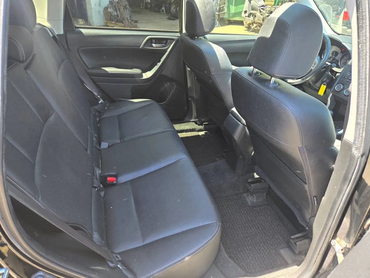Used 2014 Subaru Forester 2.5i Limited AWD/4WD image 18