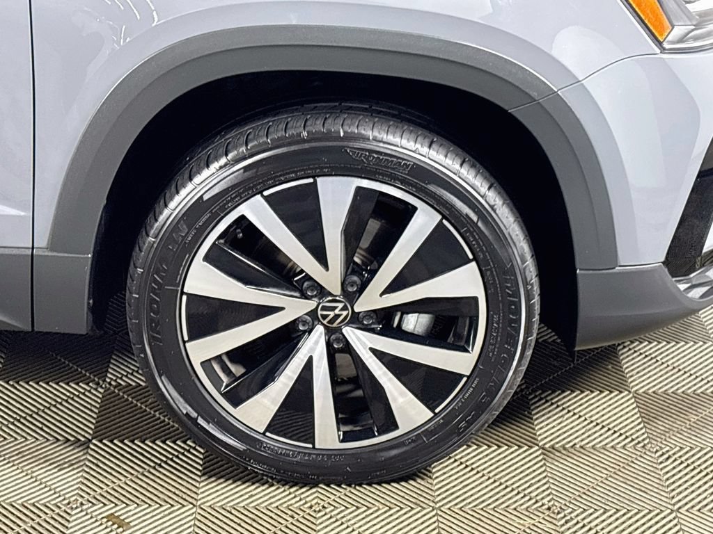 Certified 2022 Volkswagen Taos SE AWD/4WD image 23