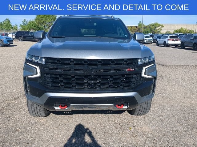 Used 2023 Chevrolet Suburban Z71 w/ Luxury Package AWD/4WD image 11