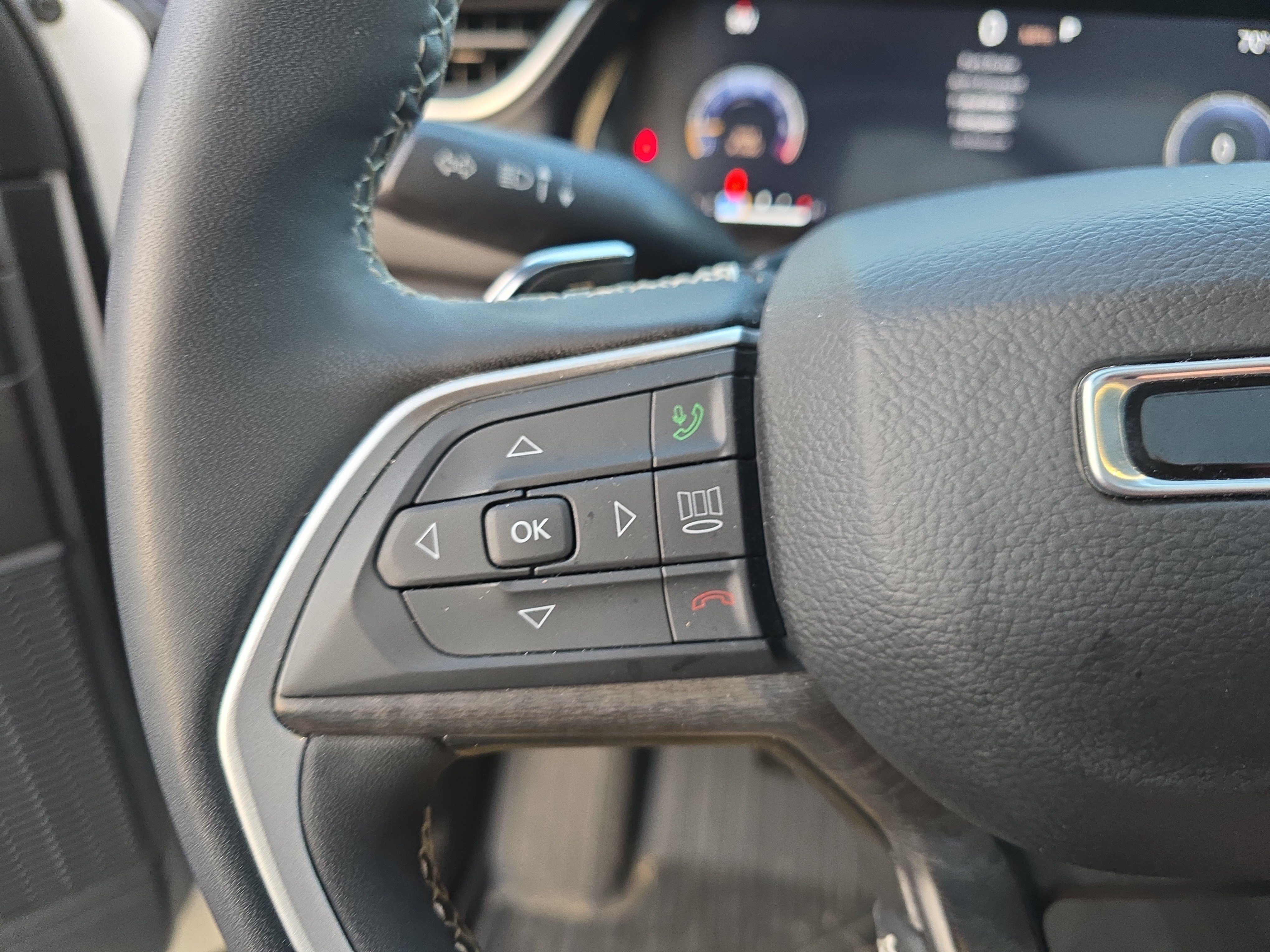 Used 2024 Jeep Grand Cherokee Limited w/ Luxury Tech Group II AWD/4WD image 29