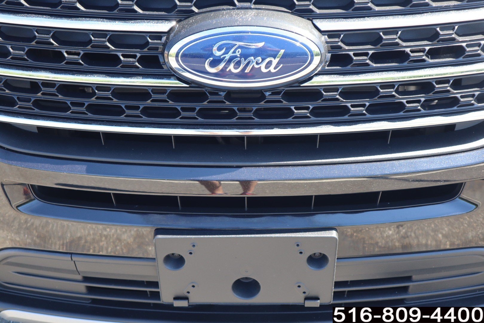 Used 2023 Ford Explorer XLT w/ Equipment Group 202A AWD/4WD image 31