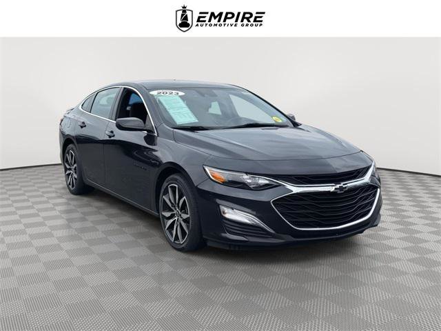 Used 2023 Chevrolet Malibu RS image 1