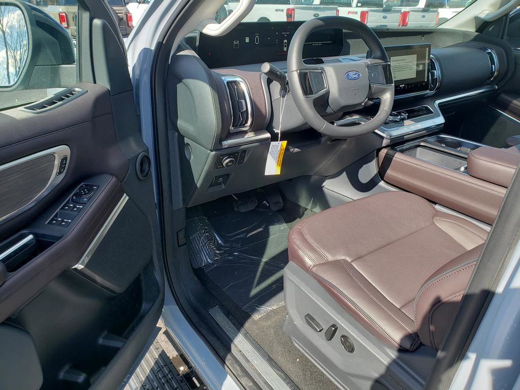 New 2026 Ford Expedition Max Platinum w/ Platinum Ultimate Package image 6