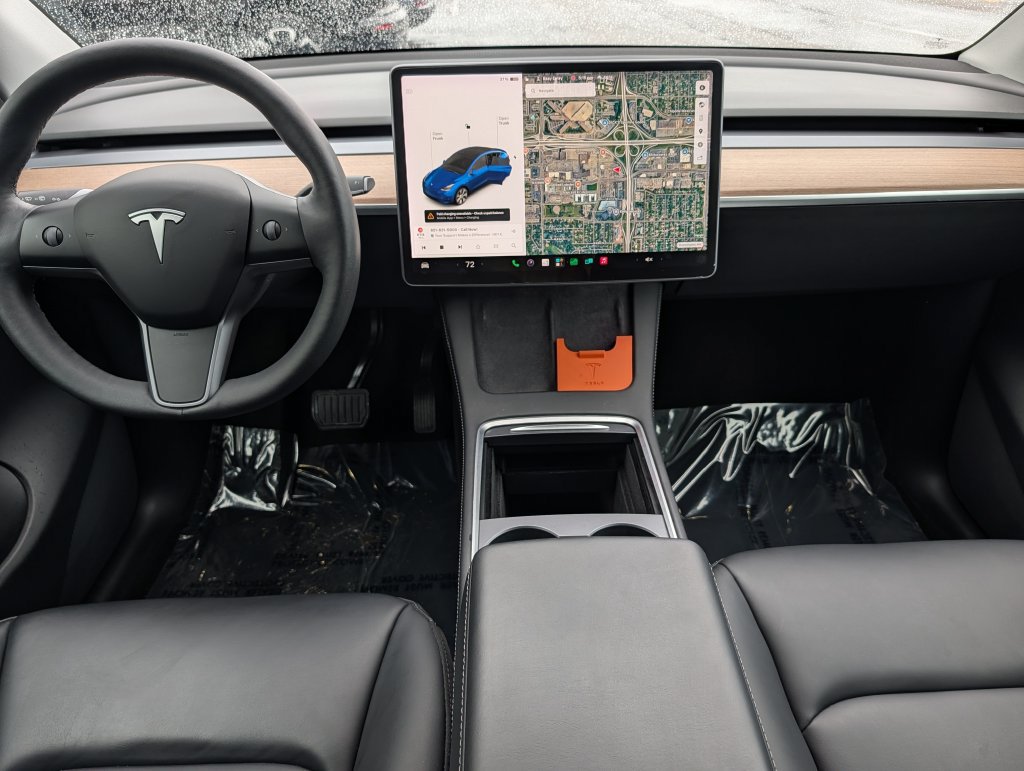 Used 2022 Tesla Model Y Long Range AWD/4WD image 19