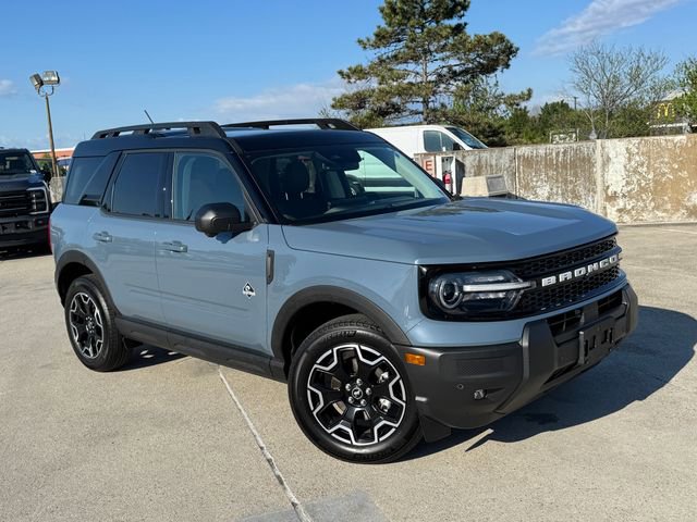 Certified 2025 Ford Bronco Sport Outer Banks w/ Outer Banks Tech Package+ AWD/4WD image 1