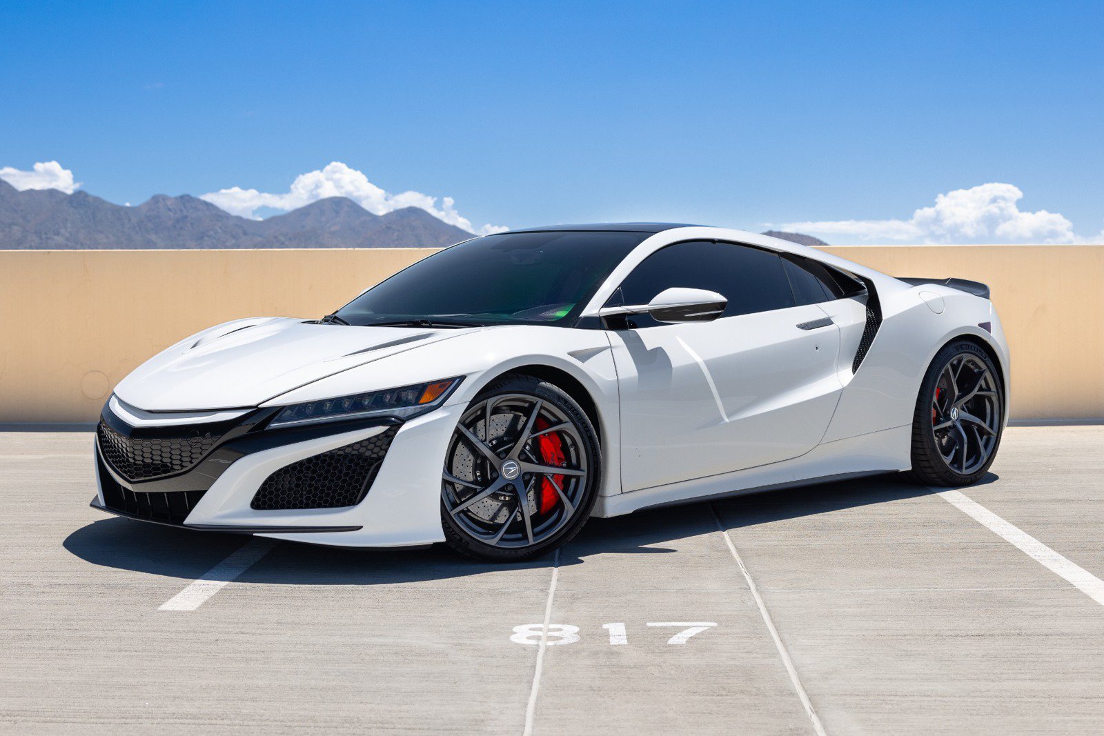 Used 2017 Acura NSX AWD/4WD image 1