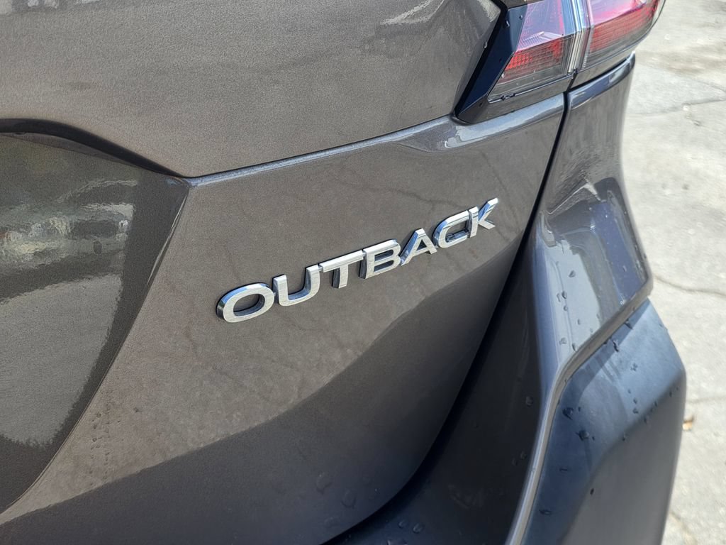 Used 2023 Subaru Outback Premium AWD/4WD image 8