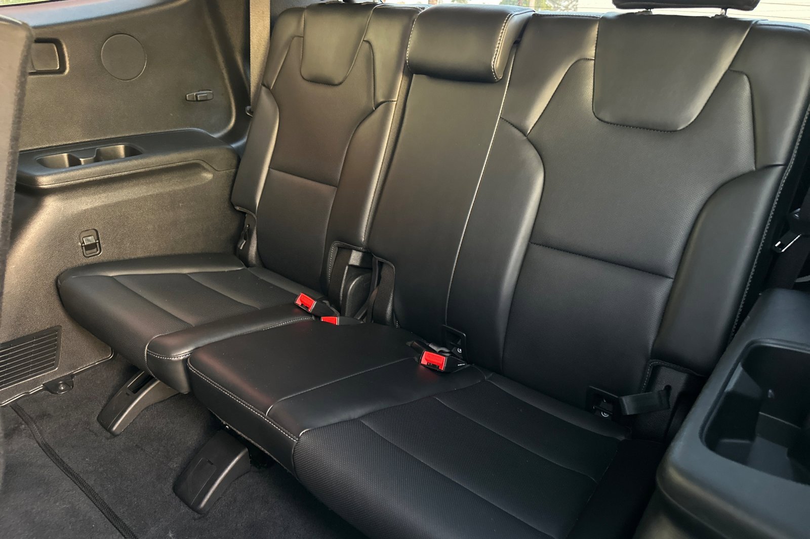 Used 2024 Kia Telluride LX image 20