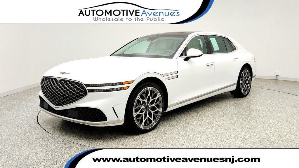 Used 2023 Genesis G90 3.5T AWD/4WD image 1