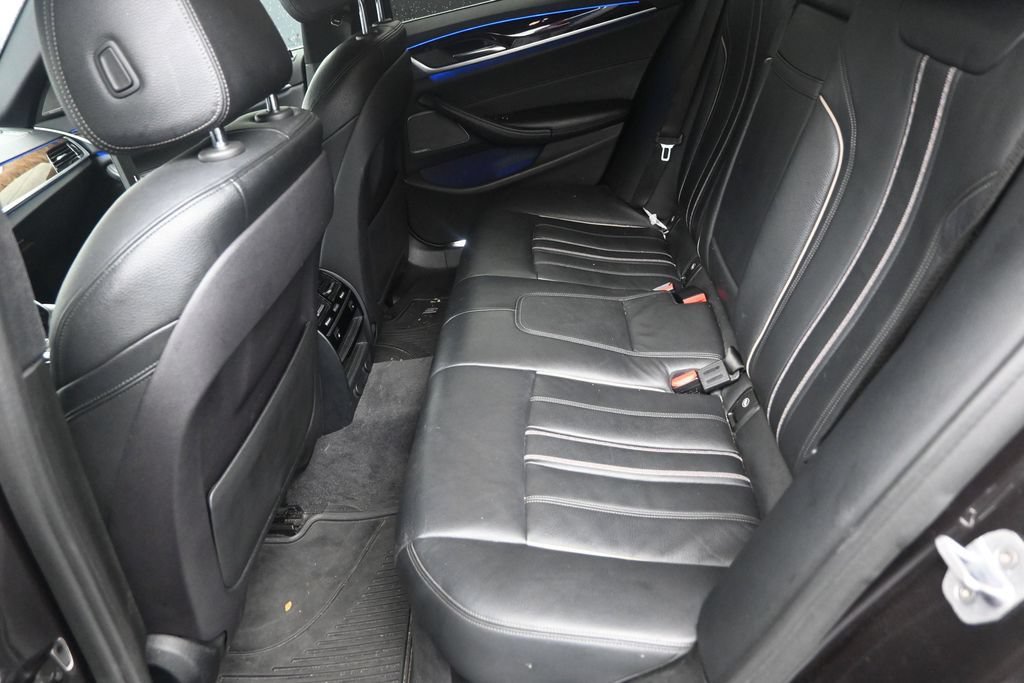 Used 2019 BMW 540i xDrive w/ Premium Package AWD/4WD image 14