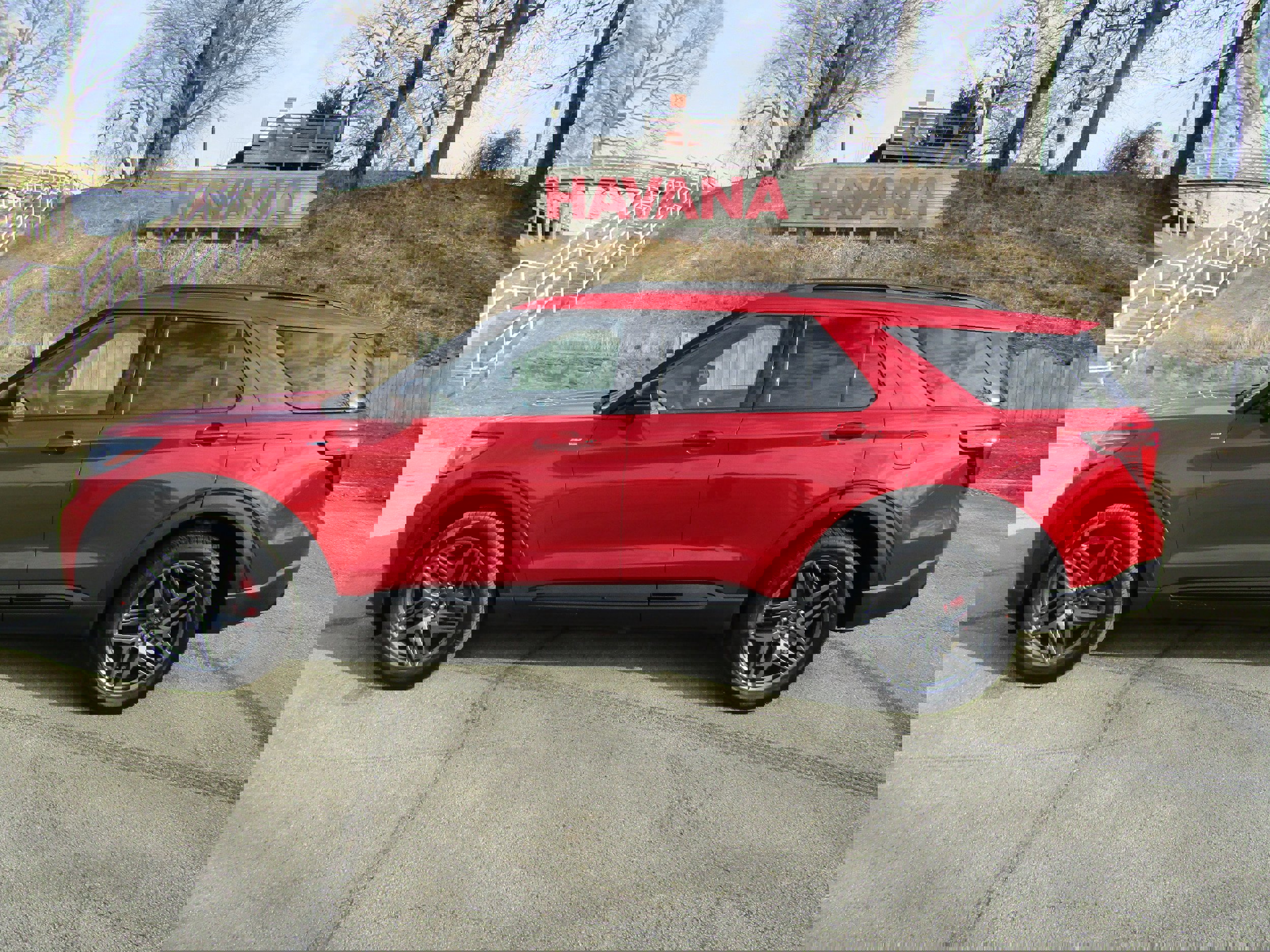 New 2026 Ford Explorer ST-Line w/ ST-Line Street Pack image 1