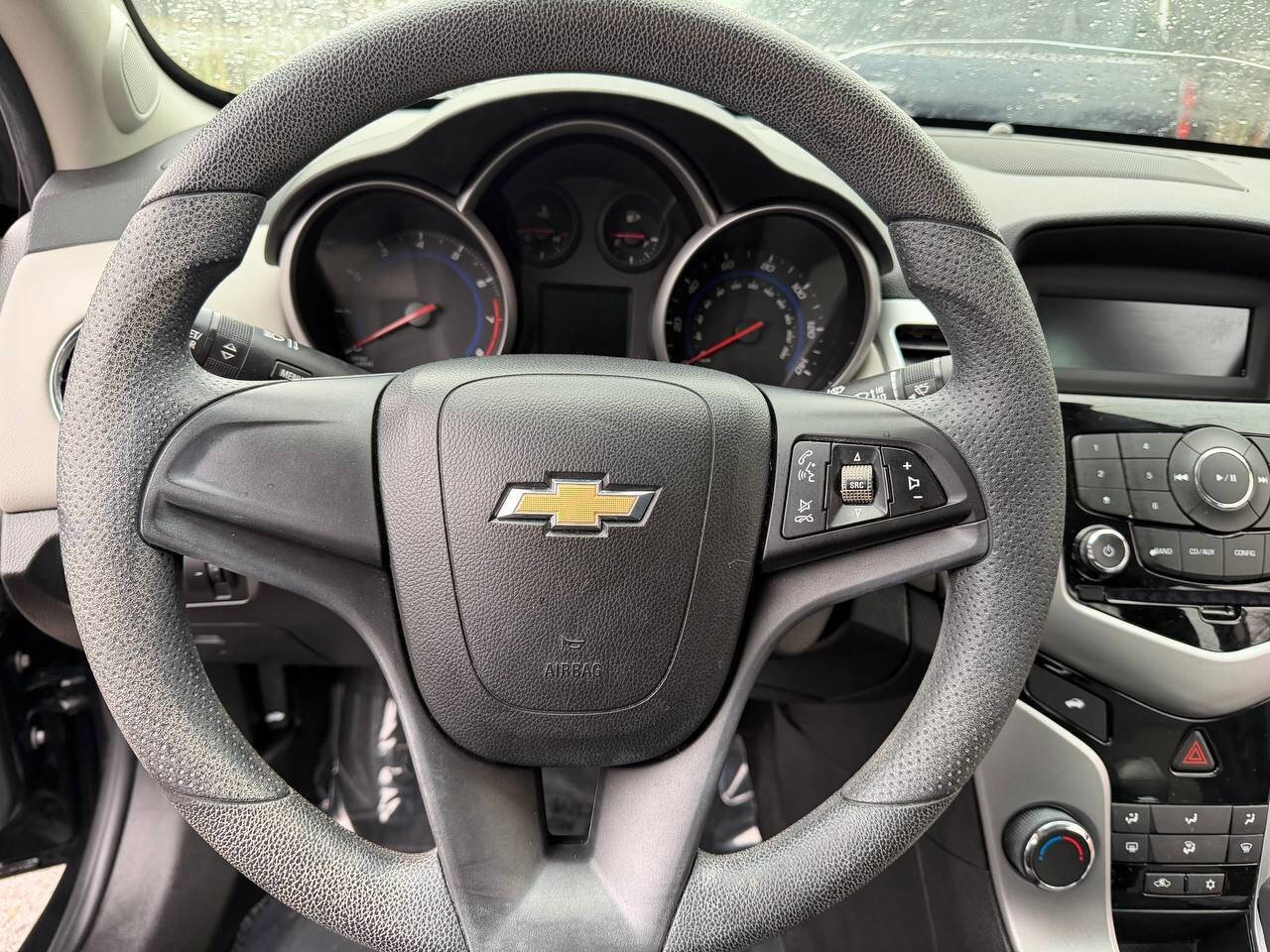 Used 2016 Chevrolet Cruze LS image 17