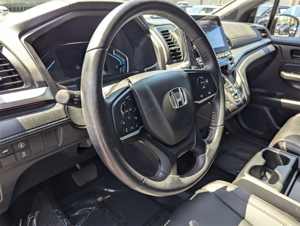 Used 2023 Honda Odyssey Sport image 15