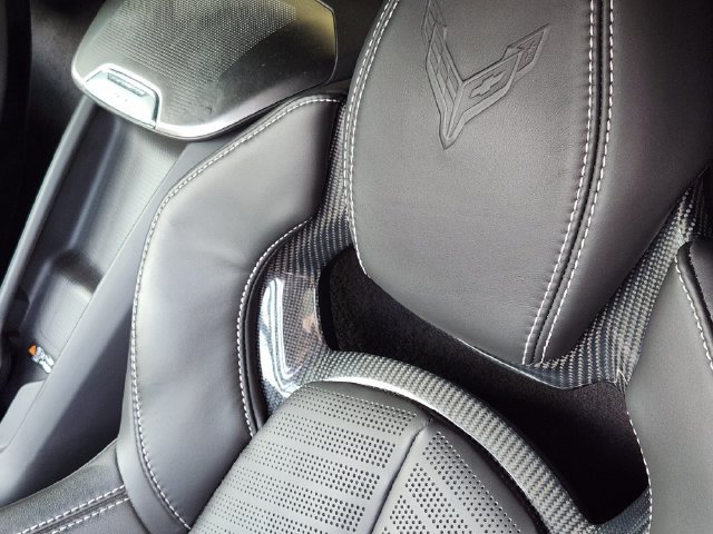 Used 2023 Chevrolet Corvette Stingray Premium Conv w/ Z51 Performance Package RWD image 18