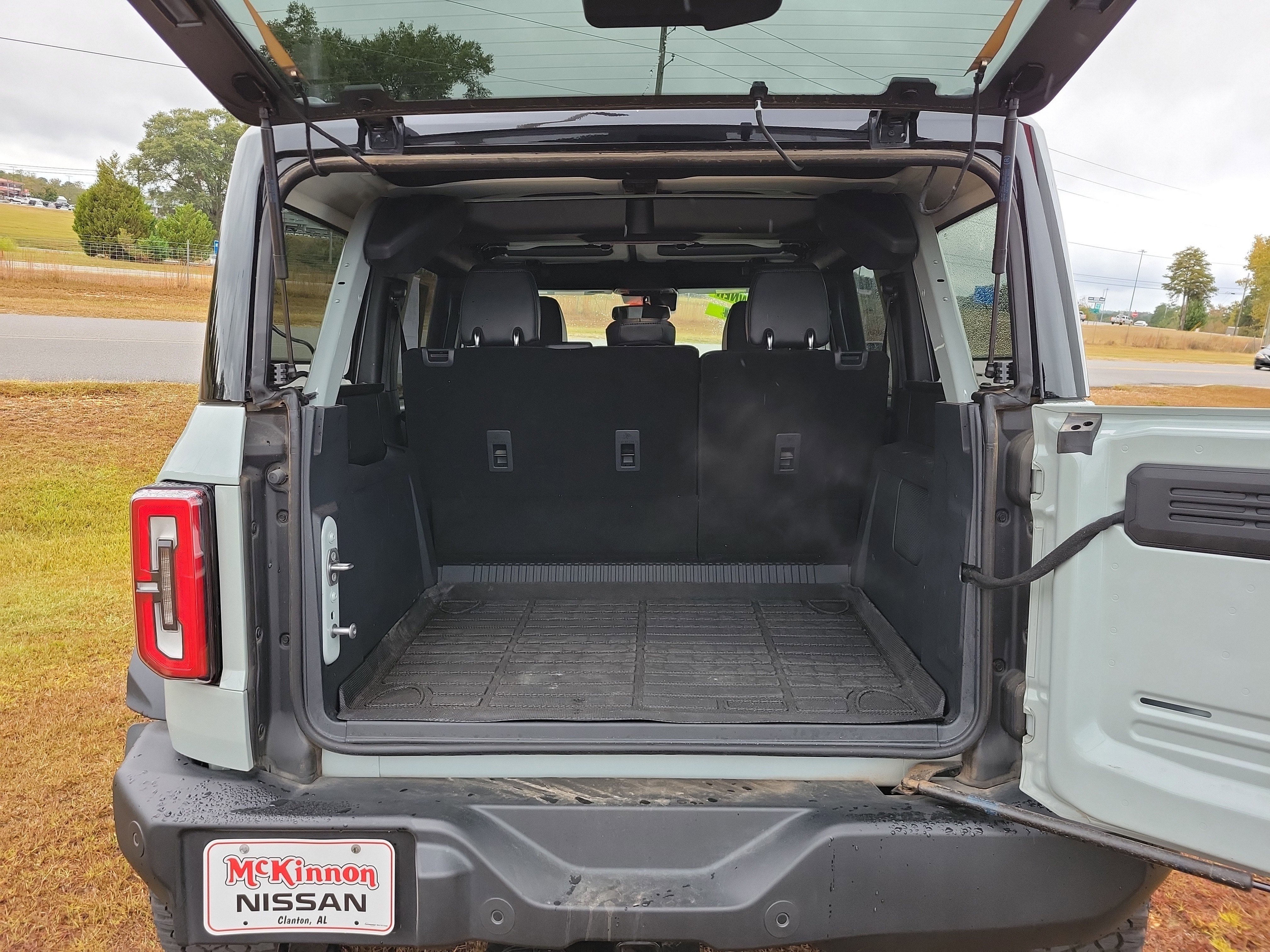 Used 2024 Ford Bronco Wildtrak image 11