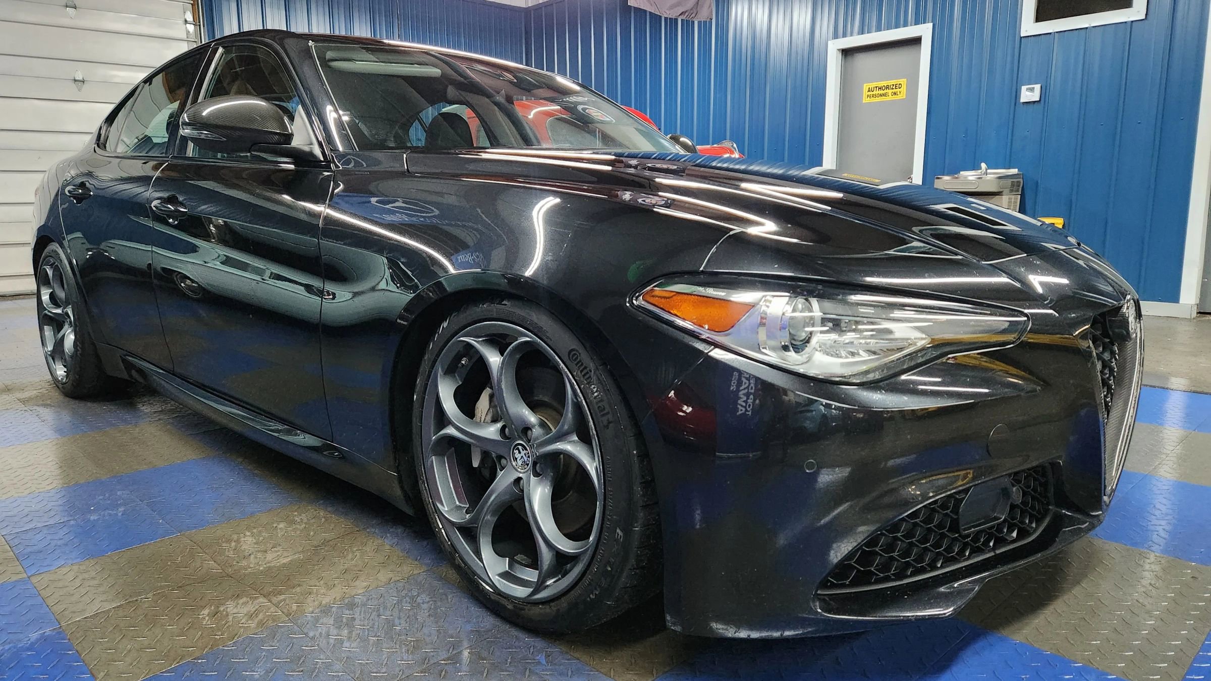 Used 2017 Alfa Romeo Giulia Ti w/ TI Performance Package image 2