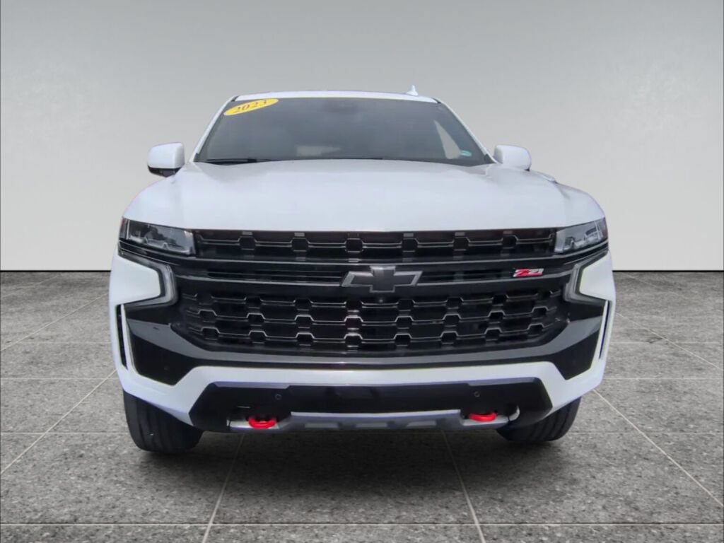 Used 2023 Chevrolet Suburban Z71 w/ Off-Road Capability Package AWD/4WD image 2