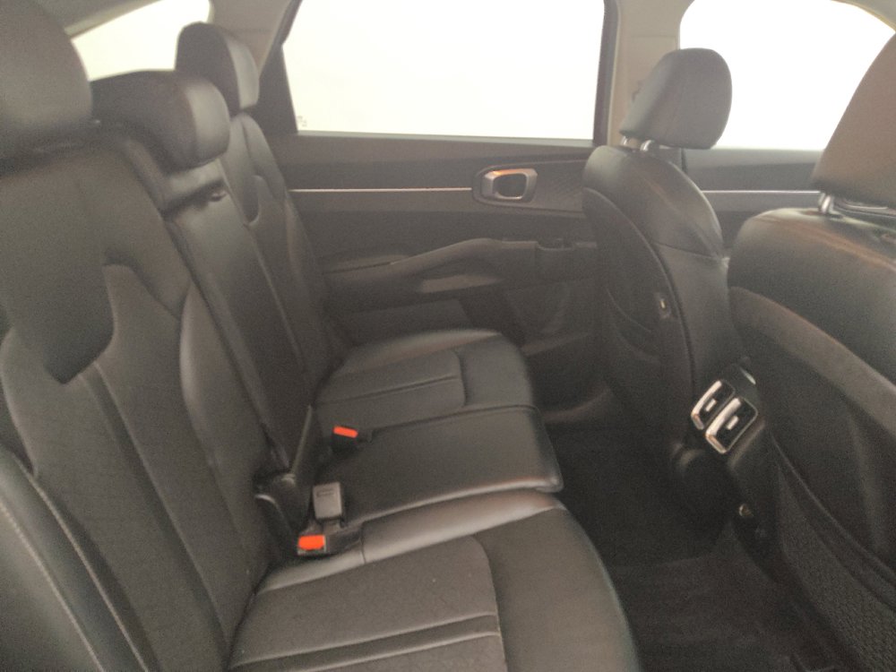 Used 2021 Kia Sorento S AWD/4WD image 19