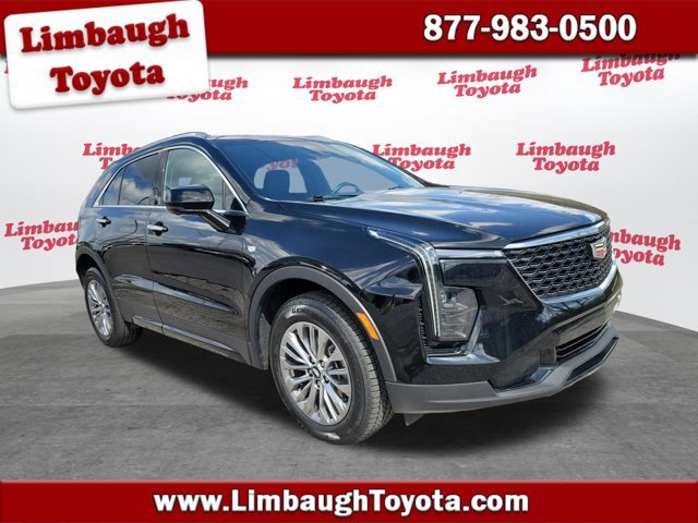 Used 2025 Cadillac XT4 Premium Luxury image 1