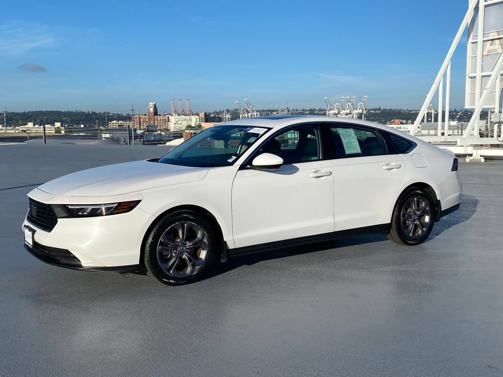 Certified 2023 Honda Accord EX image 8