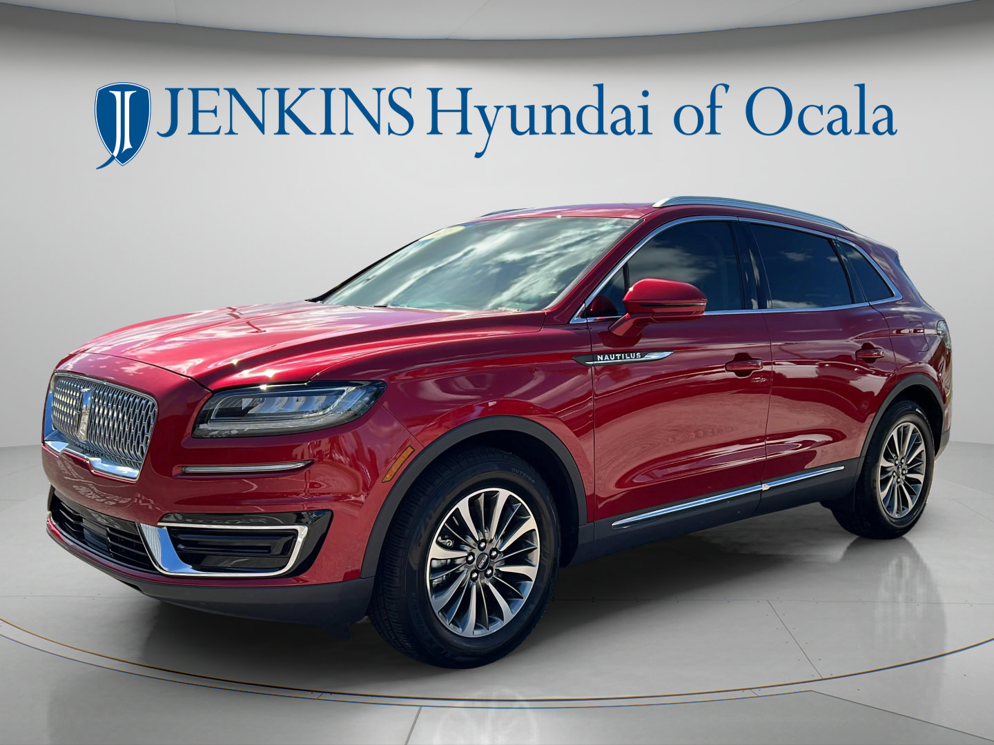 Used 2020 Lincoln Nautilus FWD w/ Equipment Group 101A image 7