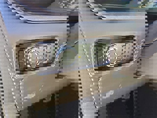 Used 2023 Ford Explorer Platinum w/ Technology Package image 14