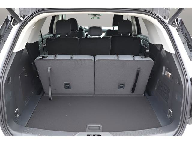 New 2026 Ford Explorer Active image 12