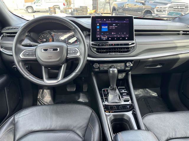 Certified 2022 Jeep Compass Limited image 11