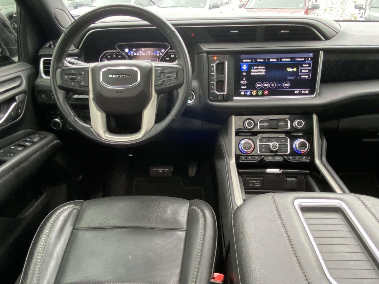 Used 2021 GMC Yukon XL Denali w/ Denali Ultimate Package image 9