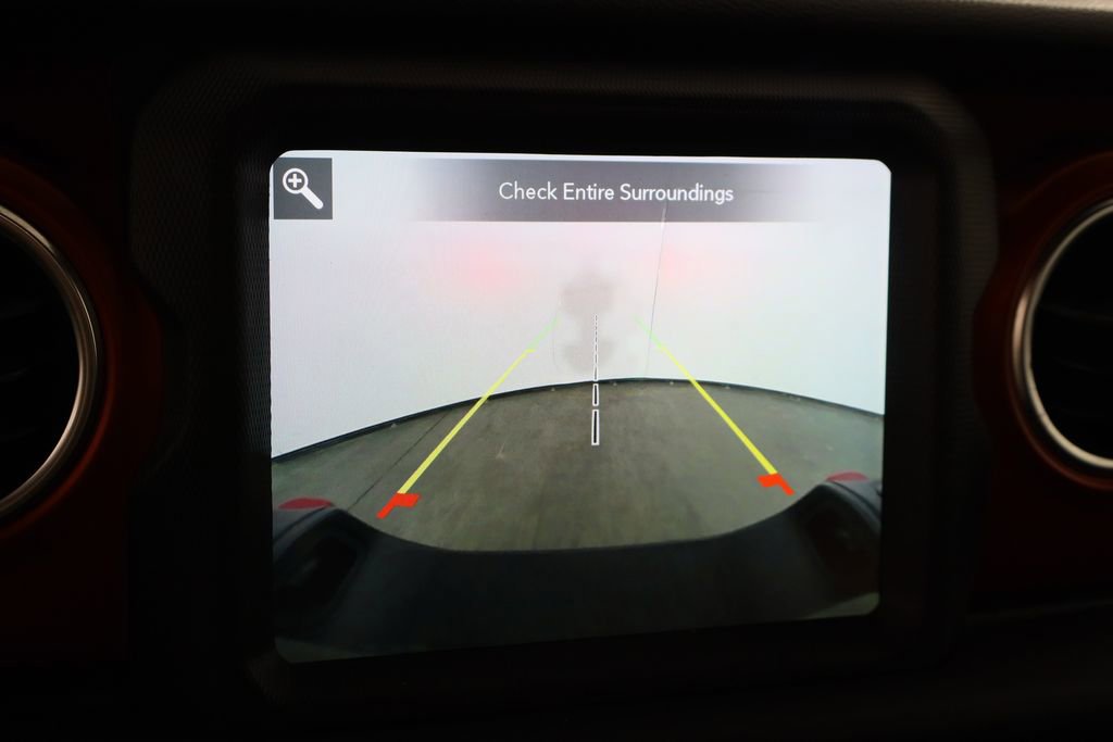 Used 2022 Jeep Gladiator Rubicon w/ Cold Weather Group image 34