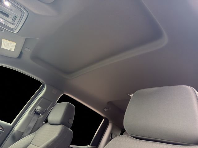 Used 2024 Chevrolet Silverado 1500 LT Trail Boss w/ Convenience Package II image 24