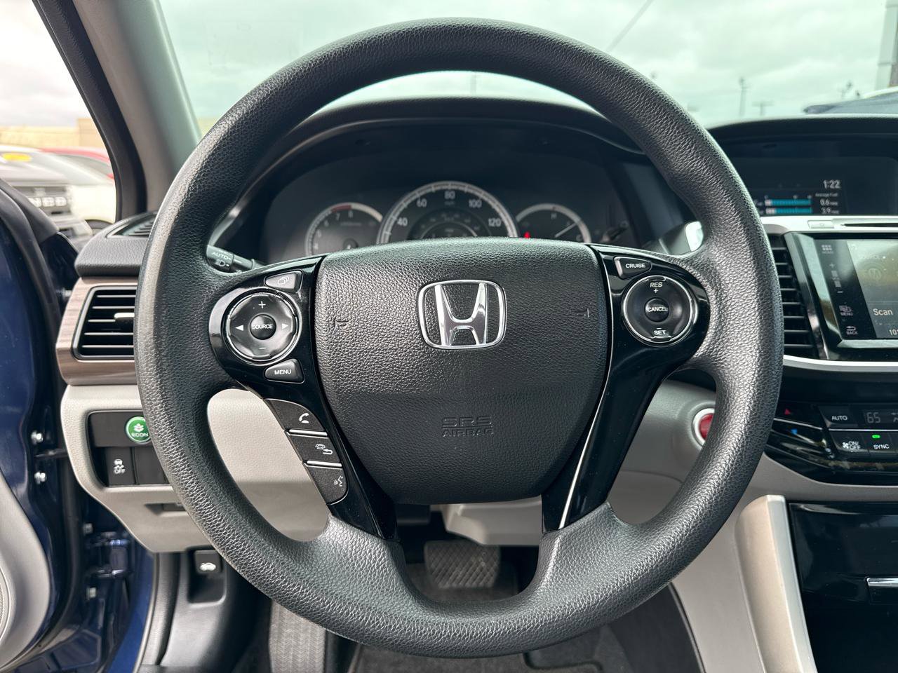 Used 2016 Honda Accord EX image 16