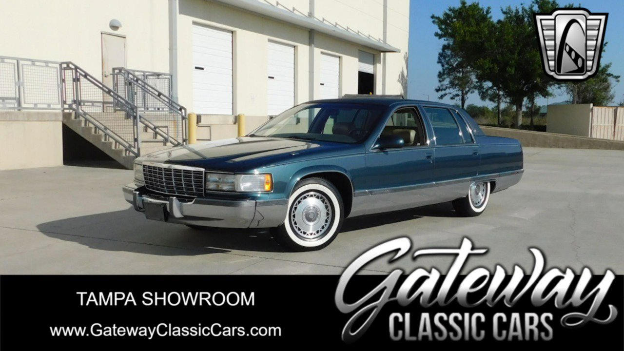 Used 1995 Cadillac Fleetwood Brougham image 1