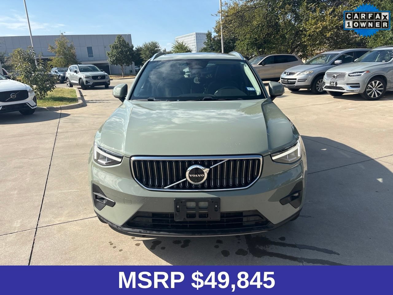 Certified 2023 Volvo XC40 B5 Plus w/ Driver Assist Package AWD/4WD image 3