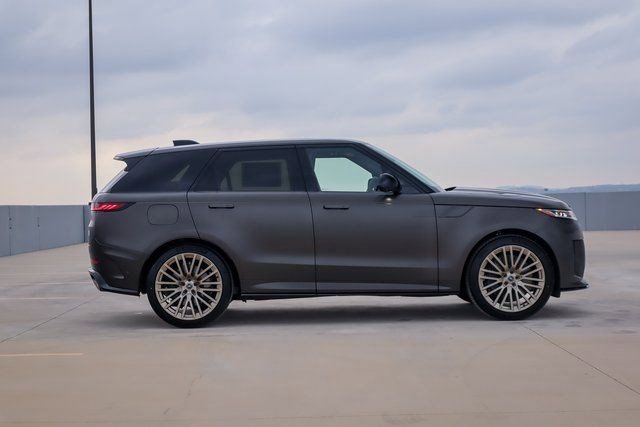New 2025 Land Rover Range Rover Sport SV Edition Two image 4