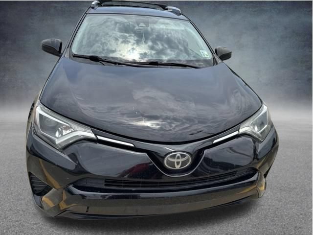 Used 2018 Toyota RAV4 LE w/ All Weather Liner Package AWD/4WD image 10