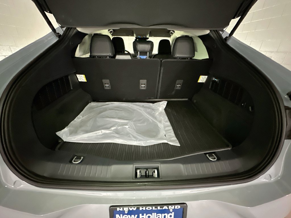 New 2026 Ford Mustang Mach-E Premium AWD/4WD image 31