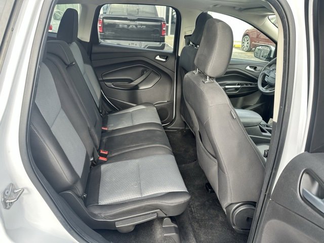 Used 2018 Ford Escape SE image 12