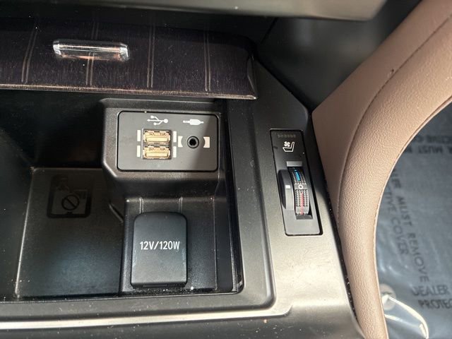 Used 2022 Lexus GX 460 Premium AWD/4WD image 25