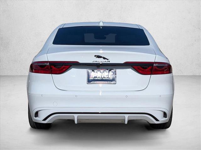 Used 2024 Jaguar XF R-Dynamic SE image 7