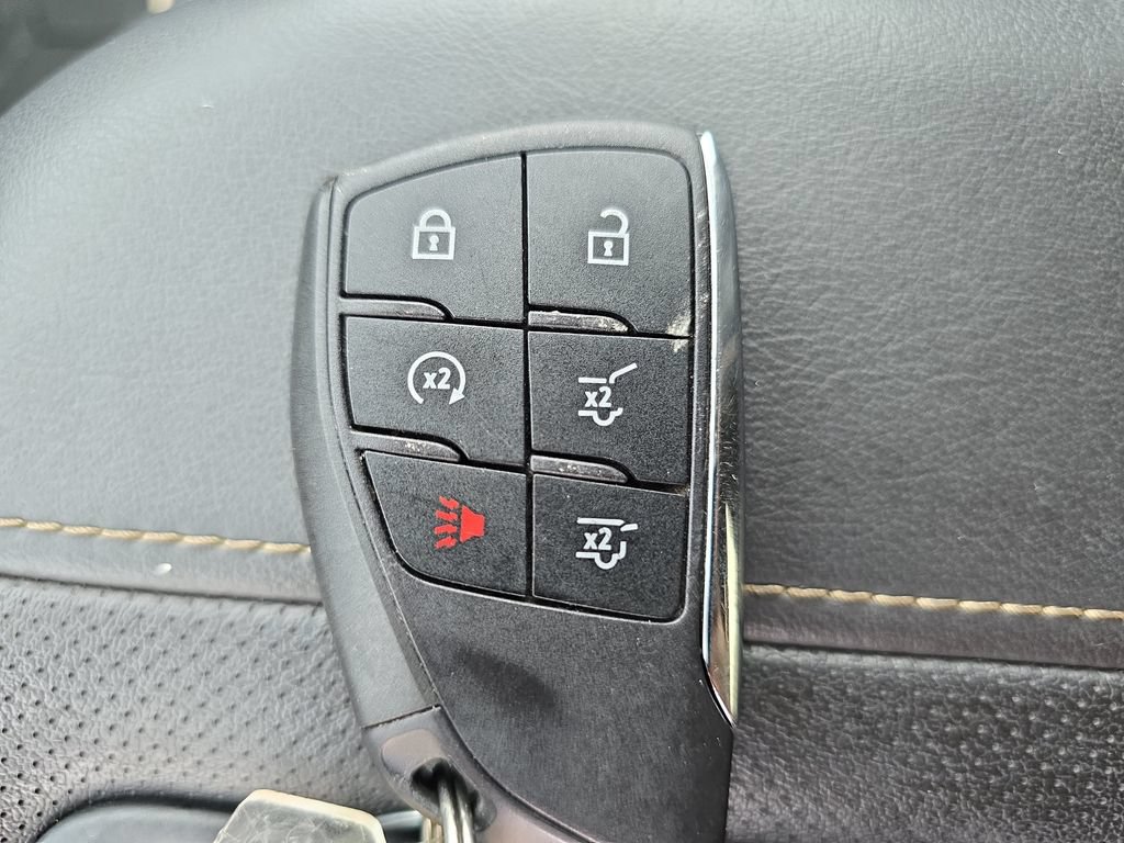 Used 2022 GMC Yukon SLT w/ SLT Luxury Package AWD/4WD image 36