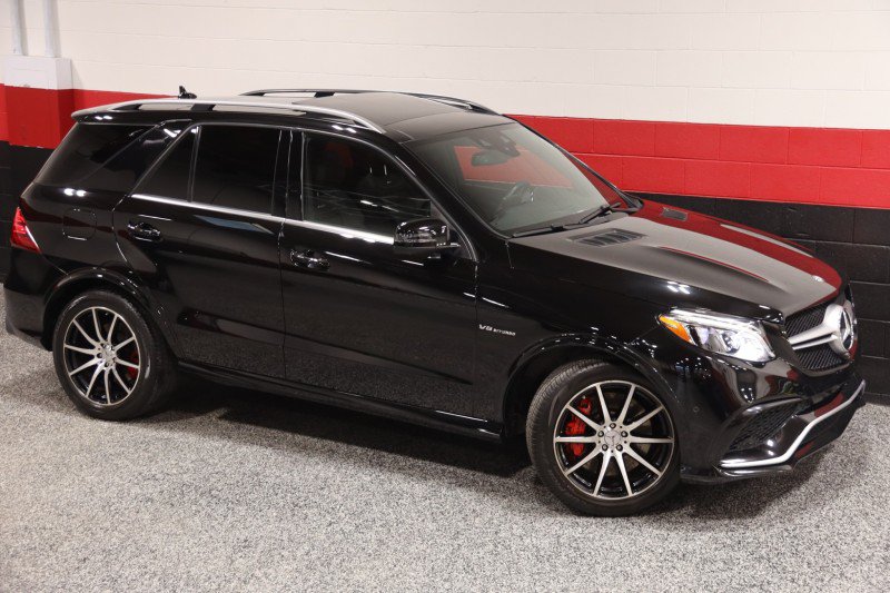 Used 2017 Mercedes-Benz GLE 63 AMG 4MATIC image 2