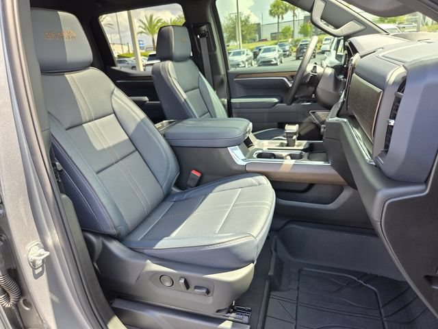Used 2026 Chevrolet Silverado 1500 High Country AWD/4WD image 18