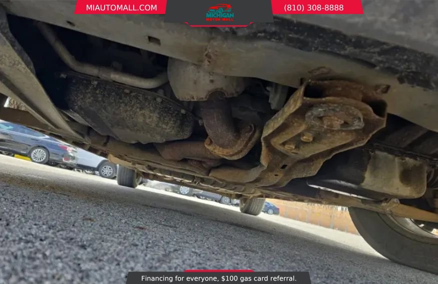 Used 2014 Chrysler Town & Country Touring-L w/ Driver Convenience Group image 29